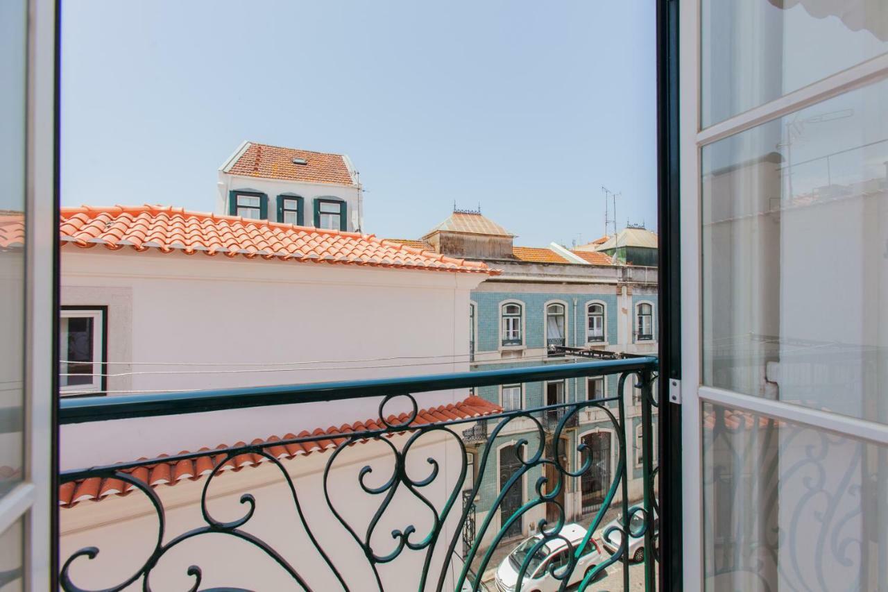 Alfama Sunny & Typical Apartment, By Timecooler Apartment Lisbon