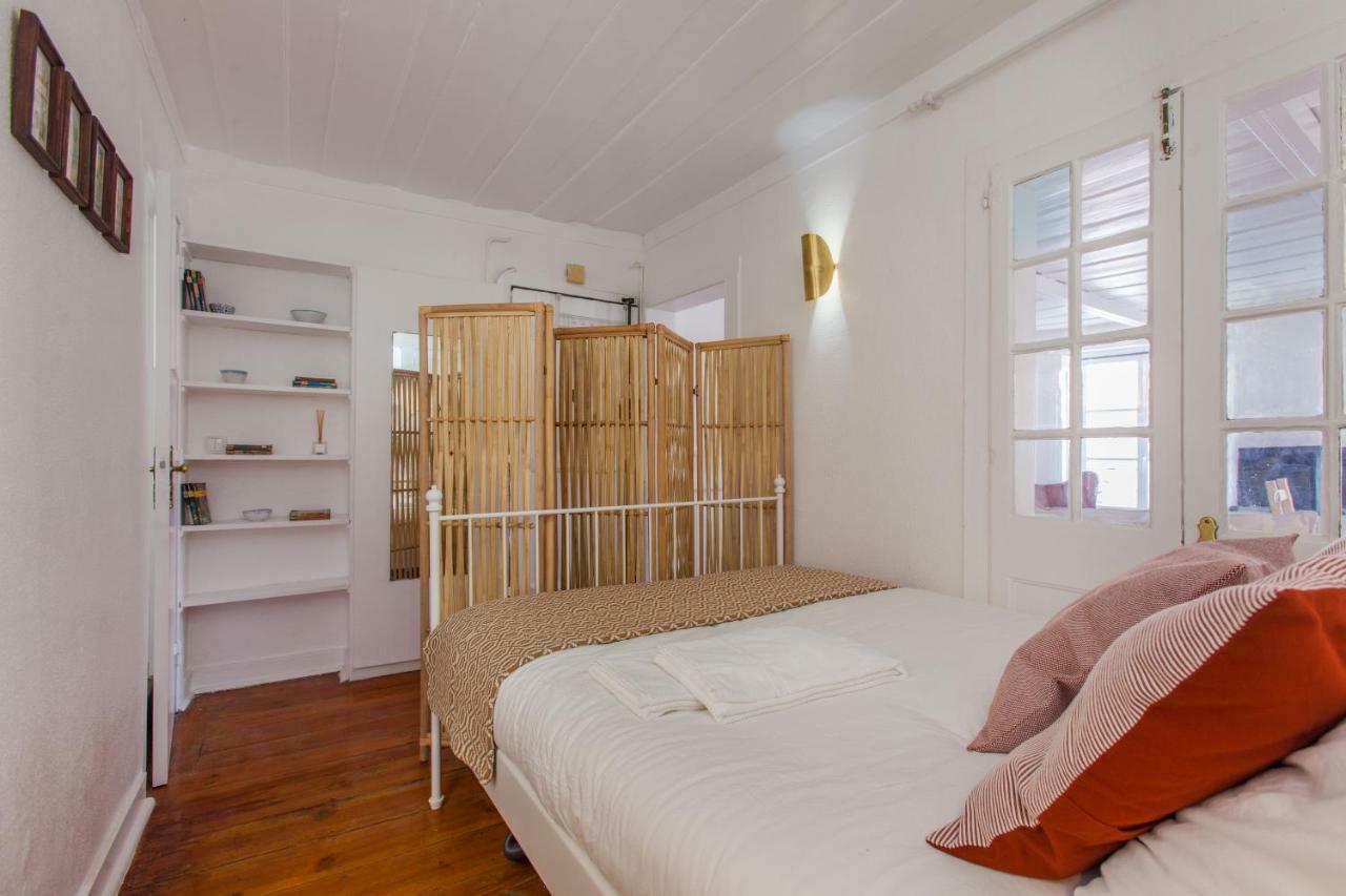 Alfama Sunny & Typical Apartment, By Timecooler Lisbon