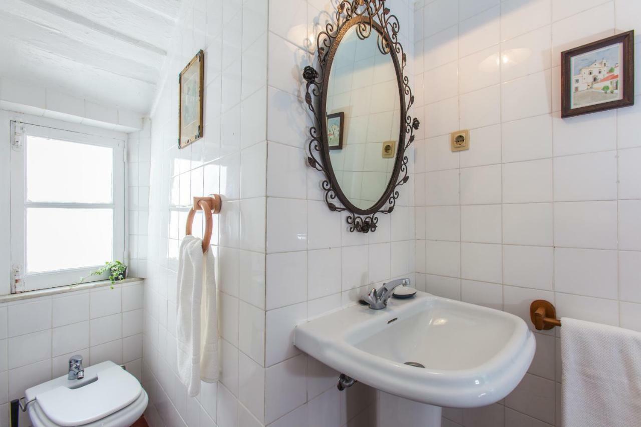 Alfama Sunny & Typical Apartment, By Timecooler Apartment Lissabon